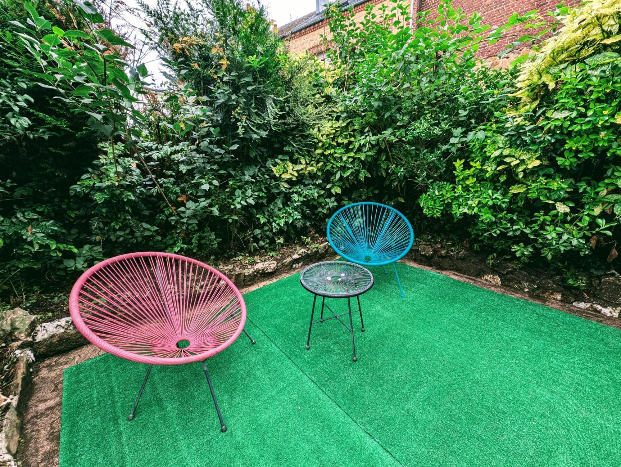 Stockholm- Studio Serenite Avec Jardin Charleville-Mézières Exterior foto